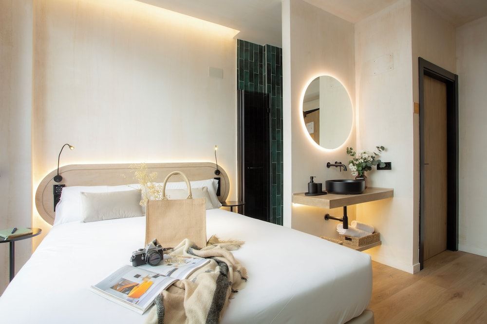 Nomad Haux Mestalla Double Room 4