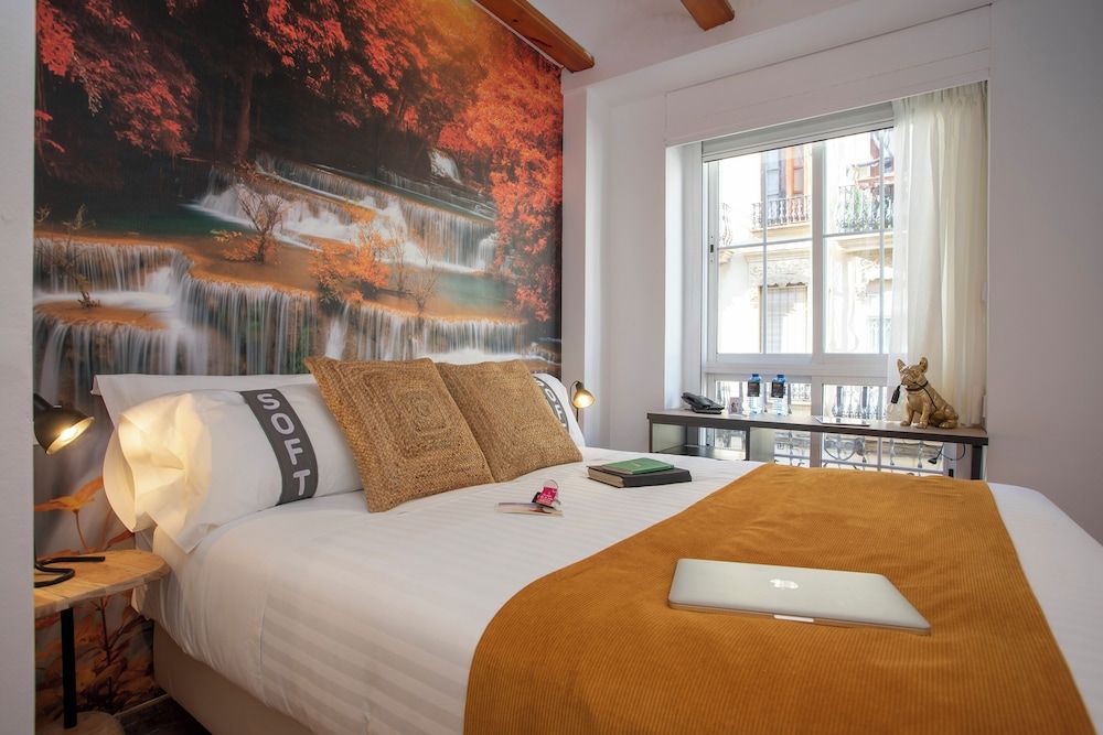 Casual Natura Valencia Double Room 12