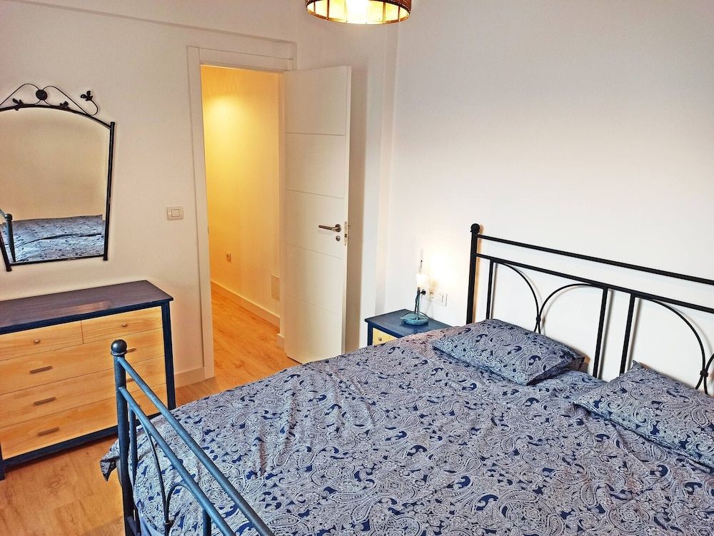 Apartment, 2 Bedrooms, Balcony, City View
