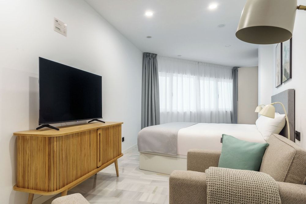 Limehome Jerez de la Frontera Studio 2