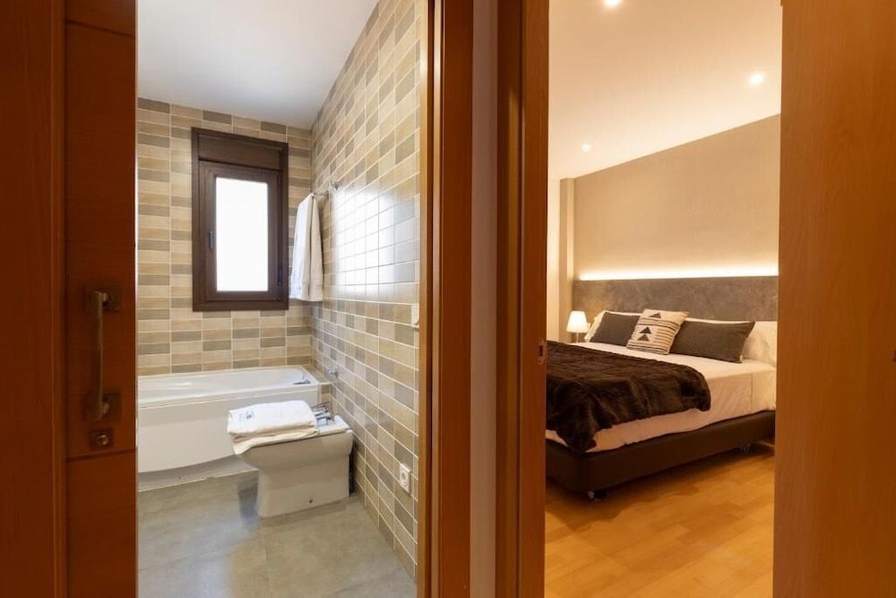 BIBO SUITES SIERRA NEVADA Apartment, 1 Bedroom, Mountain View 3