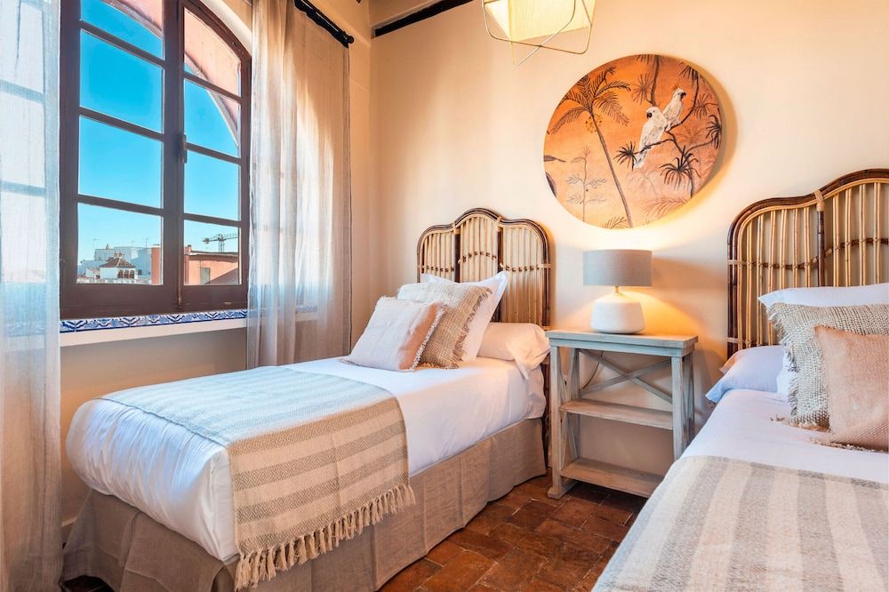 Apartment (3 Bedrooms)