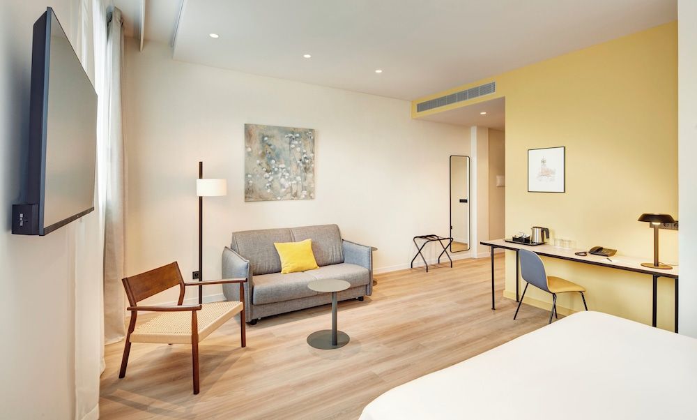 Sercotel Barcelona El Prat Junior Suite 5