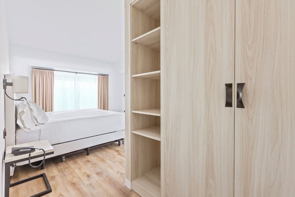 Classic Single Room