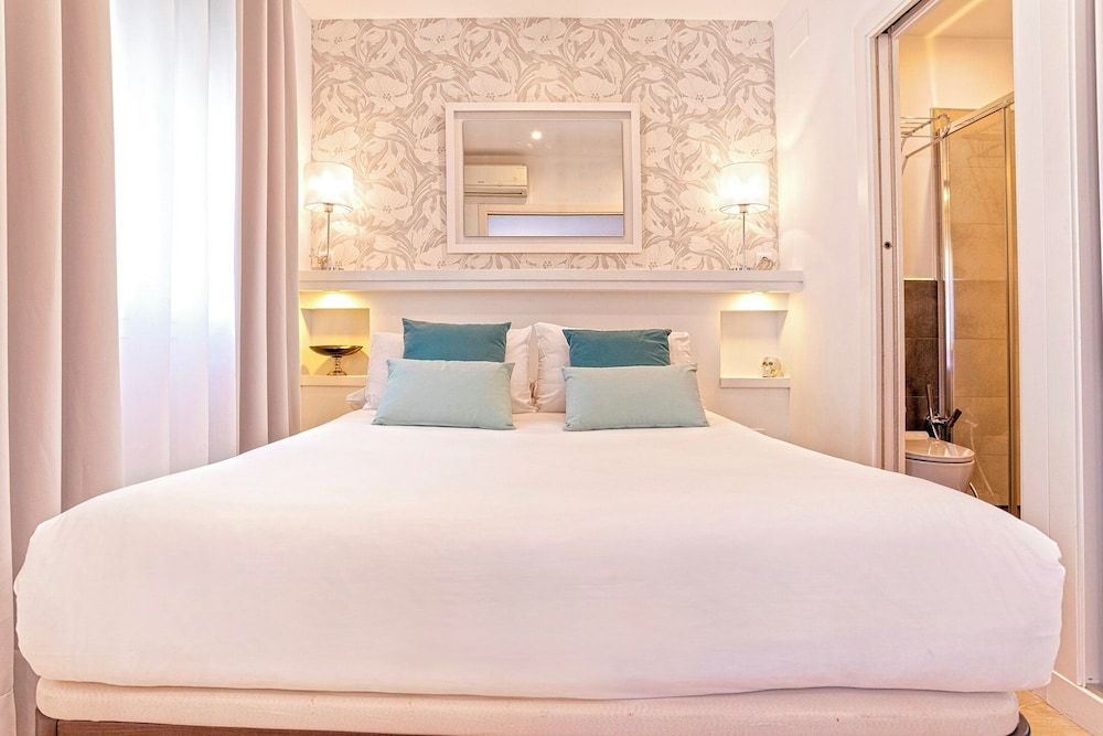 Genteel Home Santa Marta Sevilla Apartment (1 Bedroom) 3