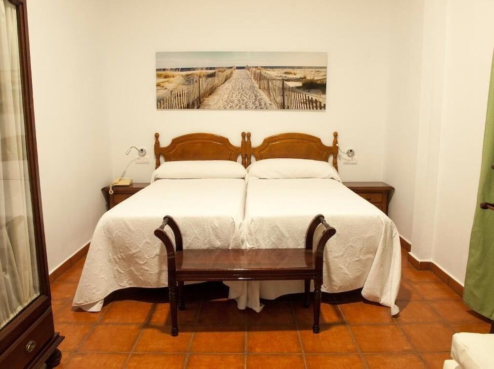 Basic Double or Twin Room
