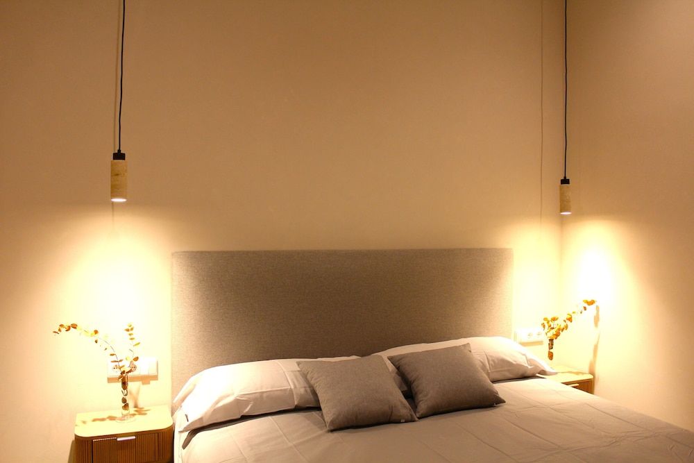 Deluxe Studio Suite
