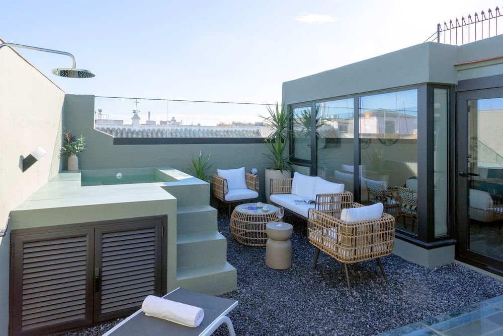 Genteel Home Gran Poder