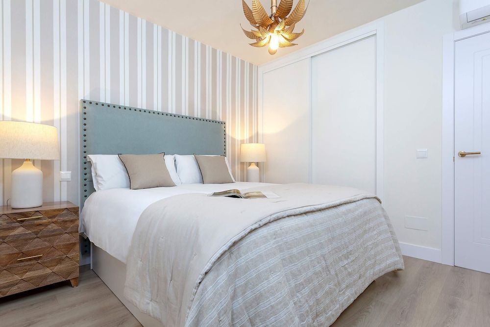 Apartment (2 Bedrooms)