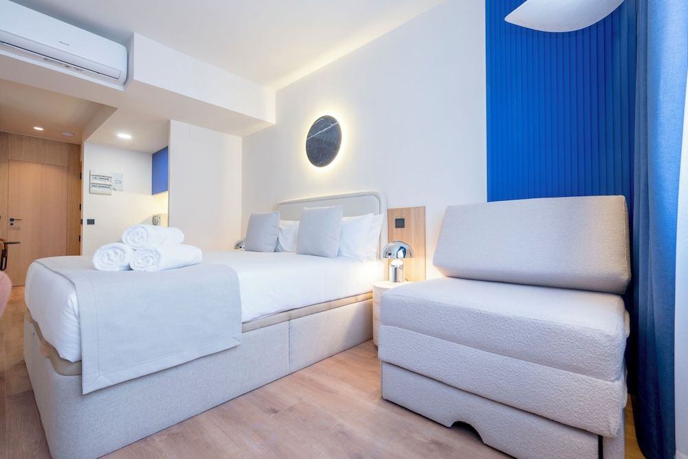 Iconic Suites Superior Apartment 3