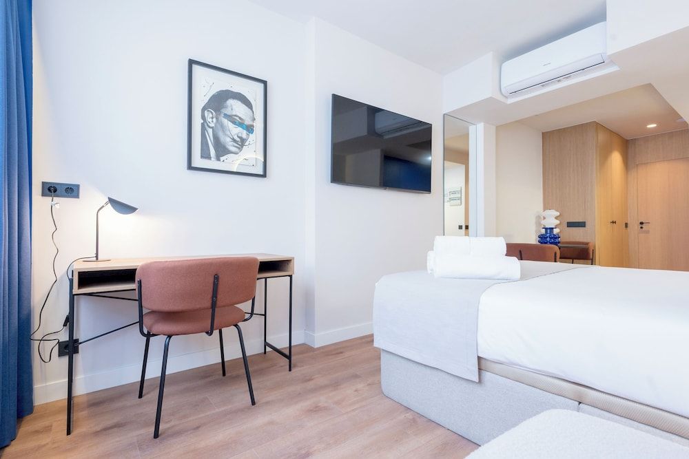 Iconic Suites Superior Apartment 5
