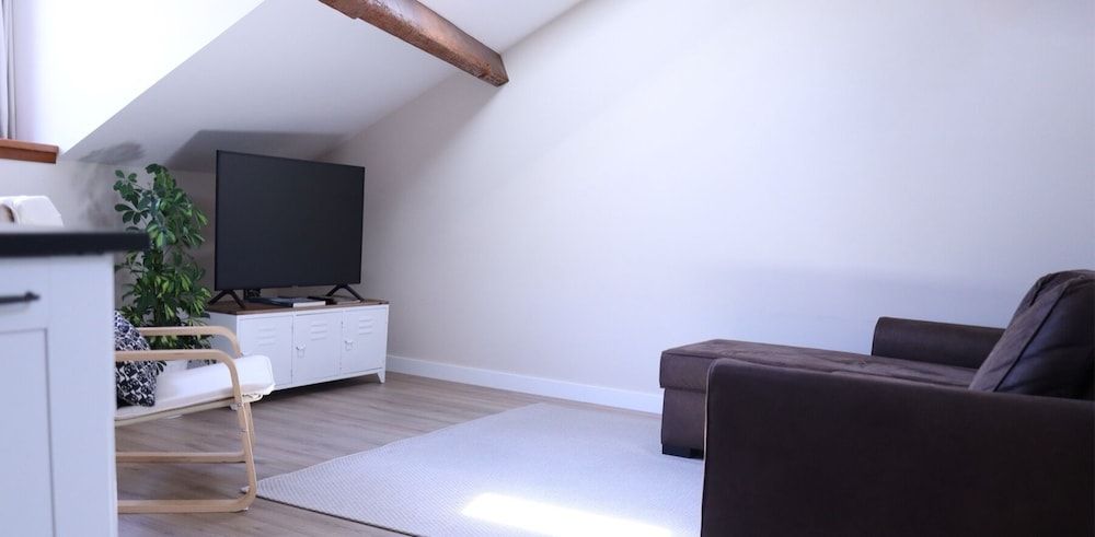 La Buhardilla de Loli Luxury Apartment, City View 5