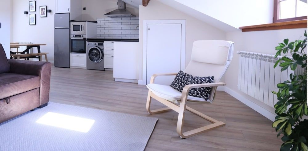 La Buhardilla de Loli Luxury Apartment, City View 4