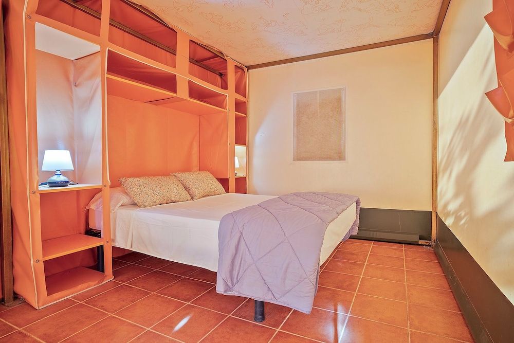 Comfort Tent
