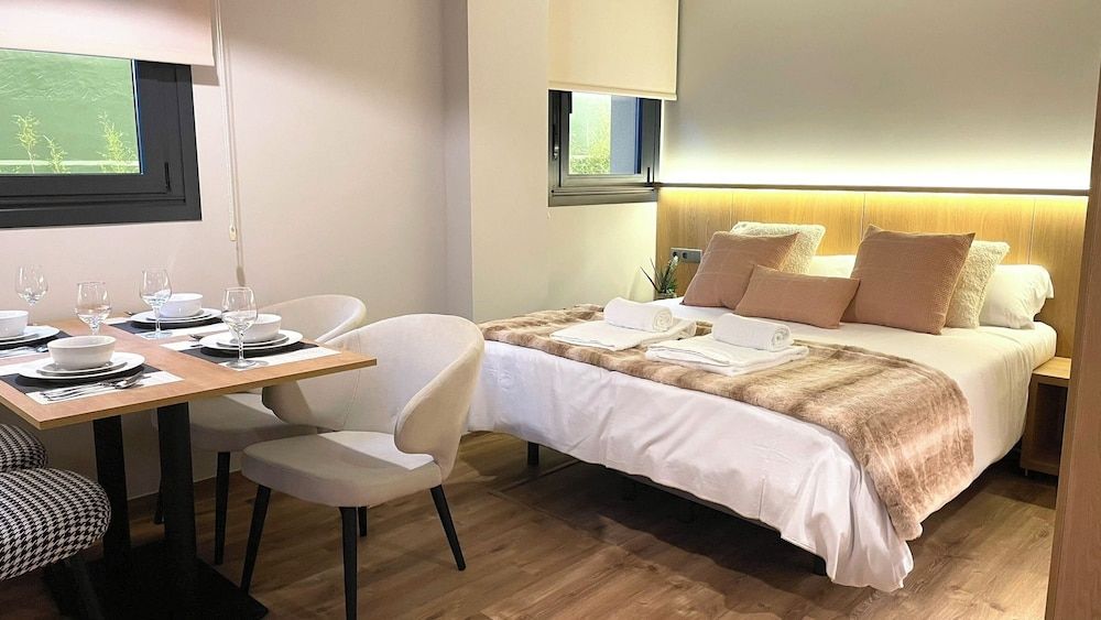 Deluxe Apartment