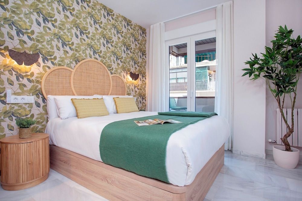 Apartment (4 Bedrooms)
