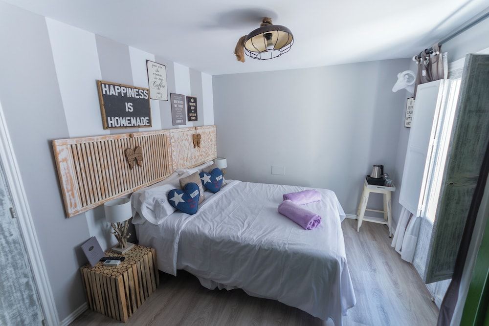 TAK Boutique Marbella Old Town with Parking Deluxe Double Room 2