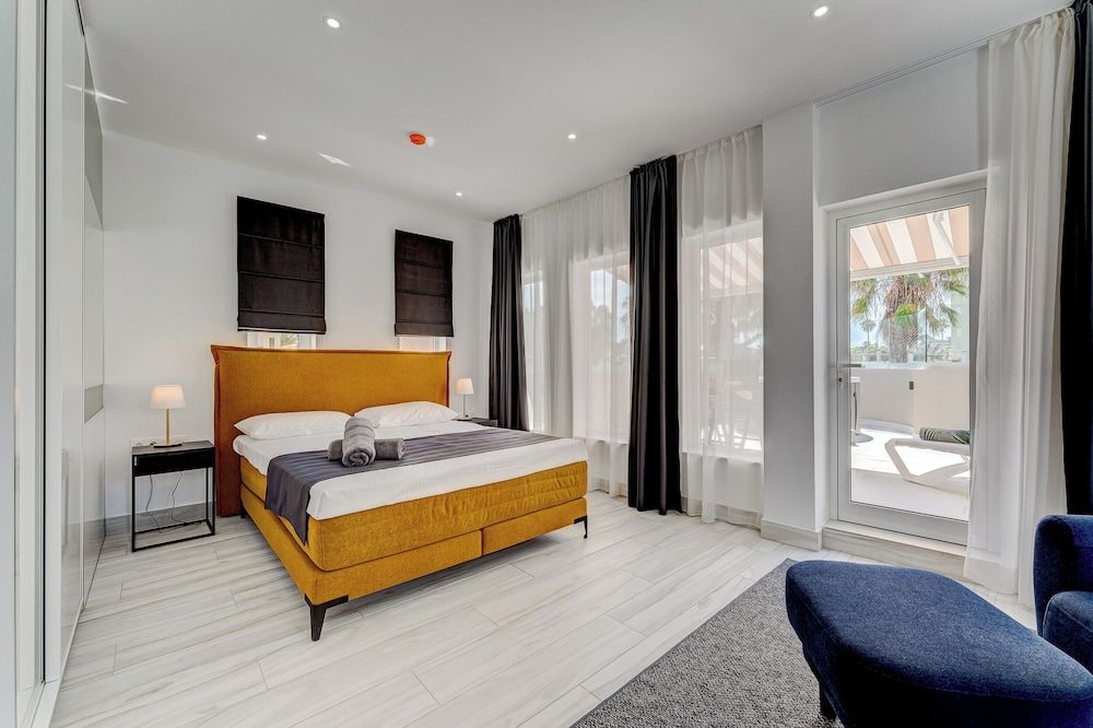 Panoramic Studio, 1 Queen Bed, Terrace, Ocean View