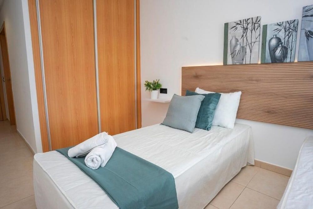 HOTEL CARAVACA RESORT Standard Double Room 3
