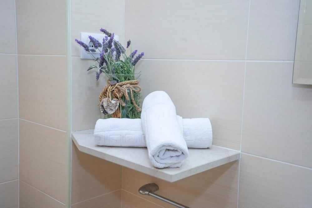 HOTEL CARAVACA RESORT Standard Double Room 10