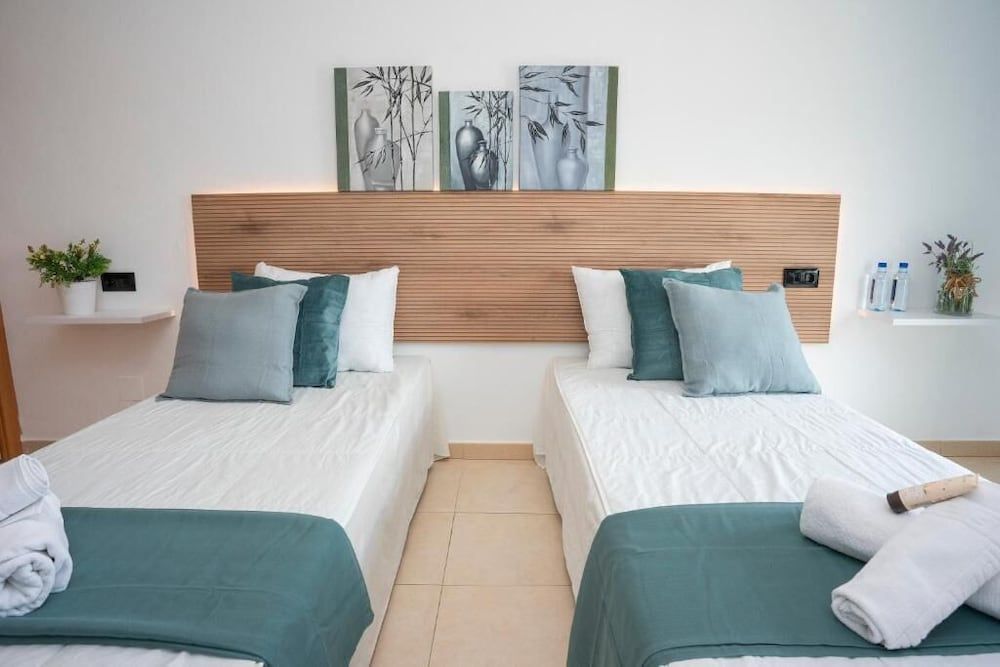 HOTEL CARAVACA RESORT Standard Double Room