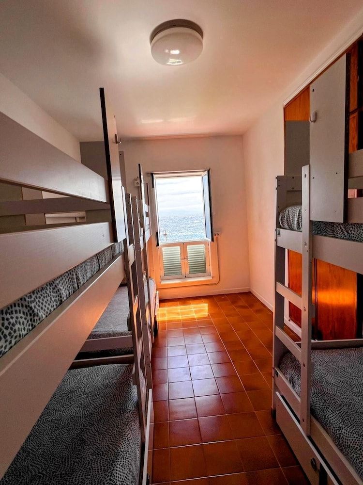 Standard Shared Dormitory, Shared Bathroom, Beach View