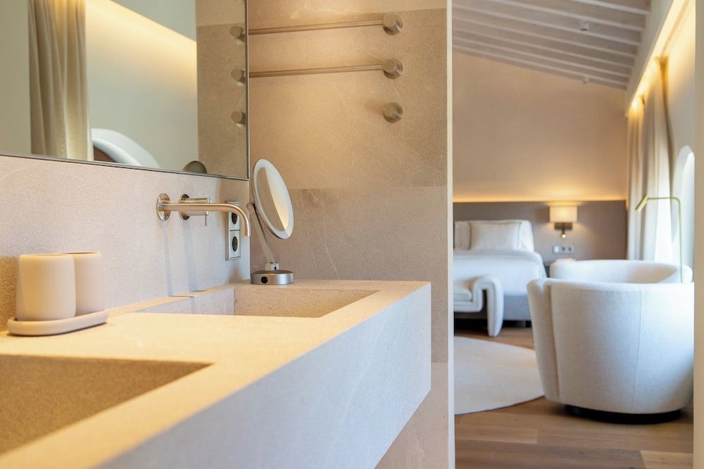 Suite, 1 King Bed