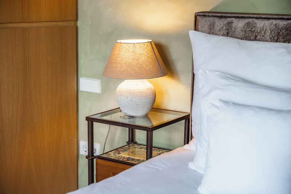 Deluxe Double Room, Partial Sea View