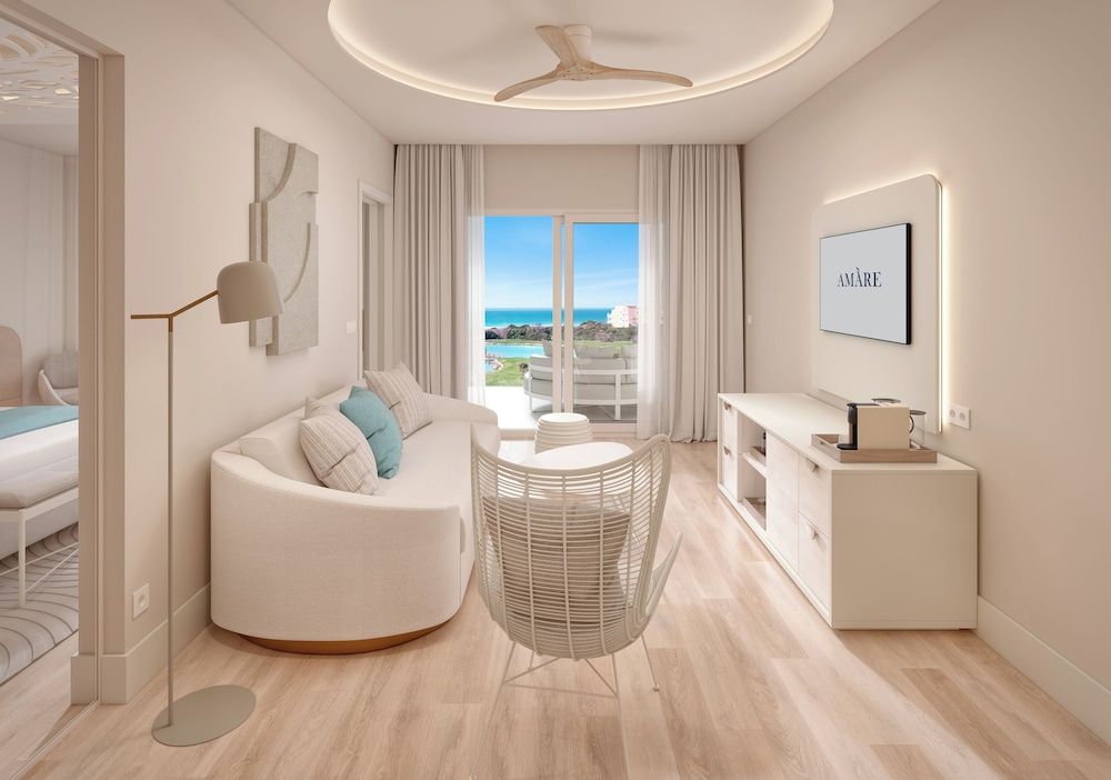 Junior Double or Twin Room, Sea View (Dolce Vita  "The One")