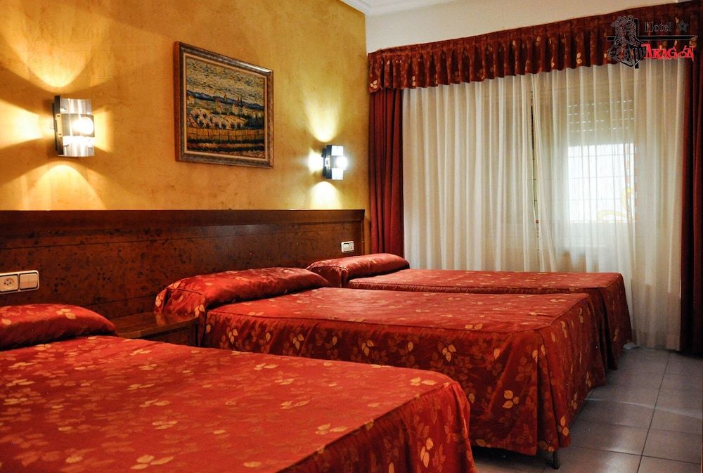 Basic Triple Room