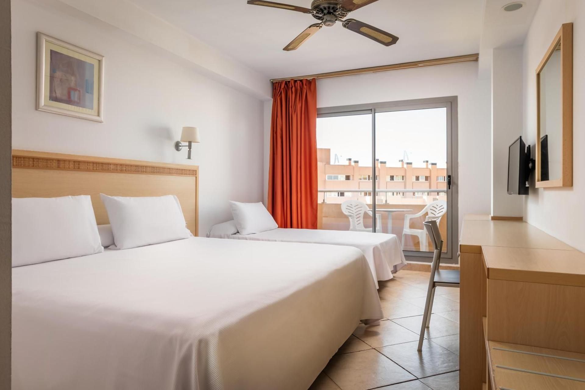 Double Room (3 Adults)