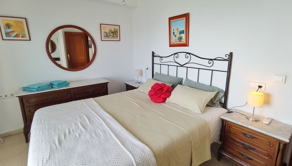 Apartment, Private Bathroom (3 Bedrooms)
