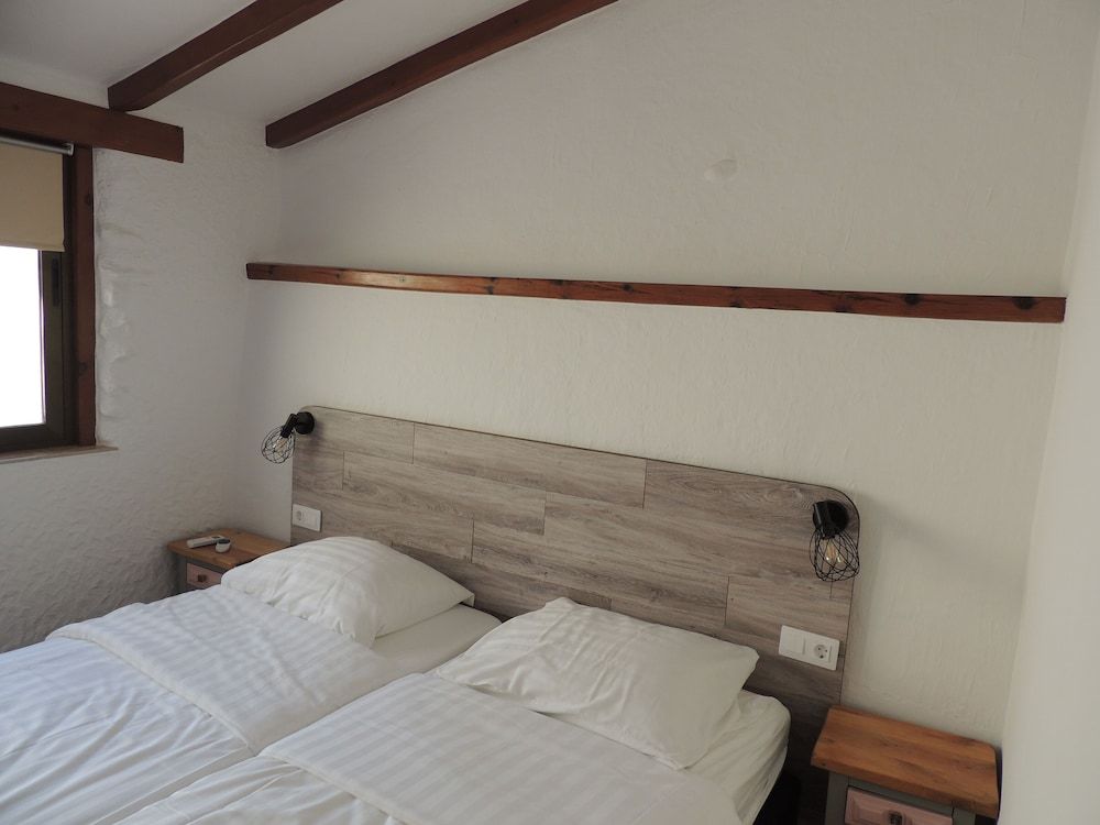 Comfort Apartment, 1 Bedroom, Garden View, Ground Floor (Cottage 1)