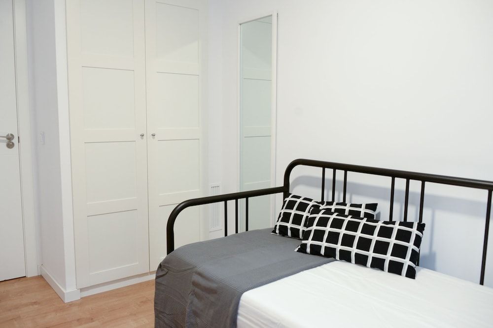 Fantástico Piso en Valencia Apartment, 4 Bedrooms, City View 3