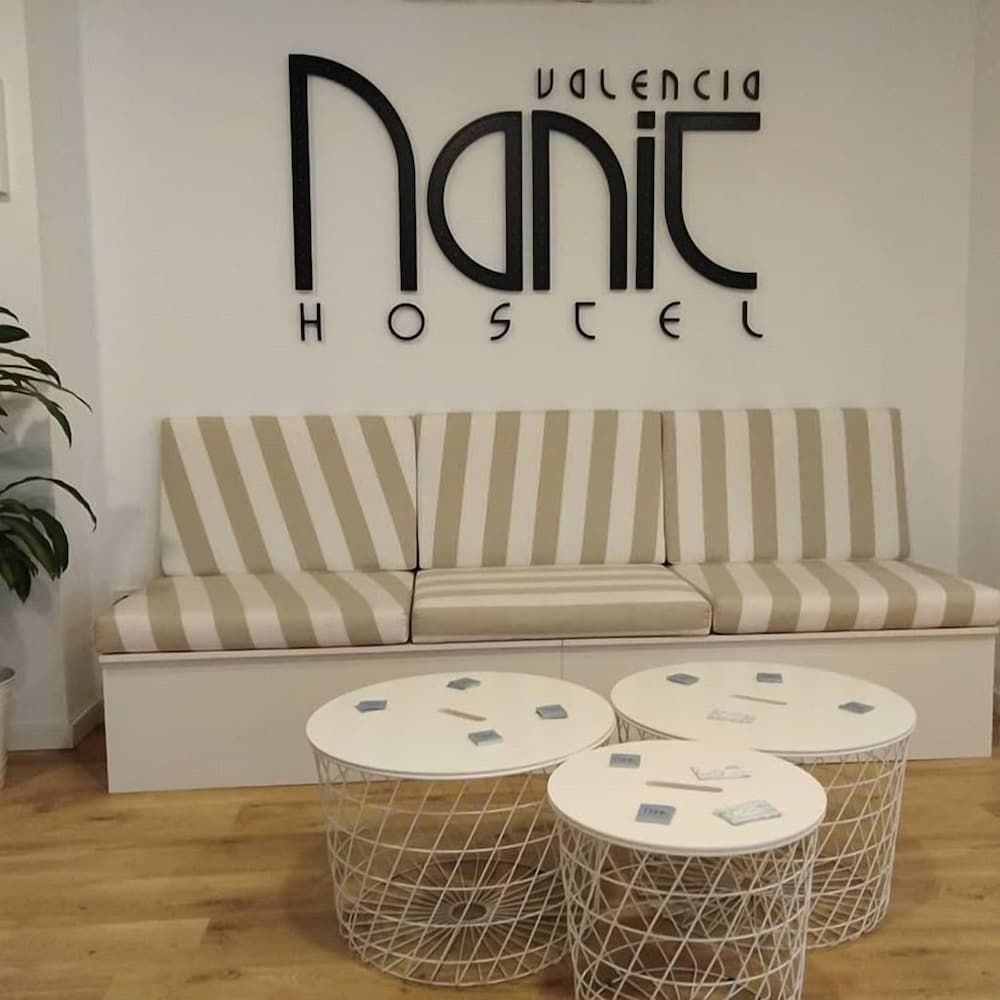 Nanit Valencia Hostel