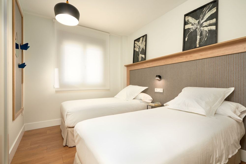 Family Apartment, 2 Bedrooms (Real de la Carreteria 3.1)