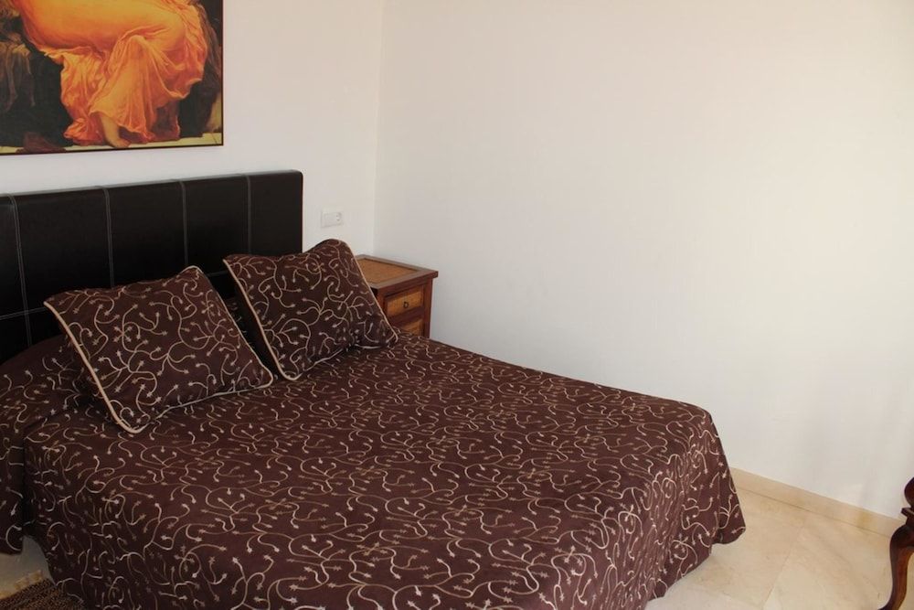 Duplex, 4 Bedrooms