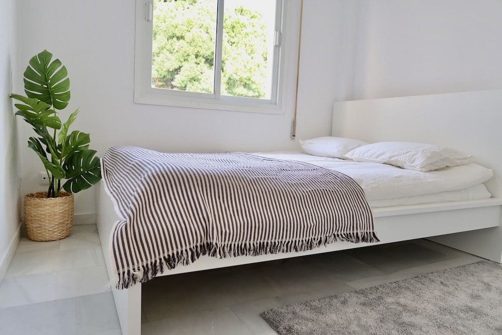 New Skandinavian penthouse-5min to beach Deluxe Apartment, 2 Bedrooms, Terrace, Corner 2