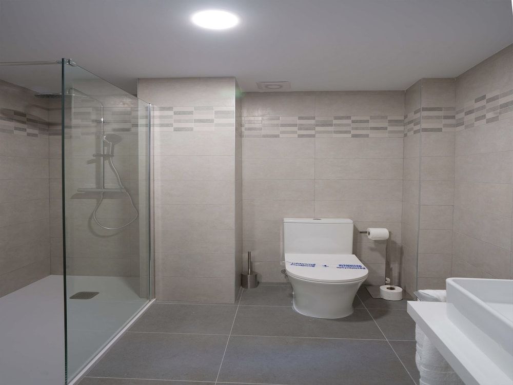 Hostal Anna Benidorm Double or Twin Room 19