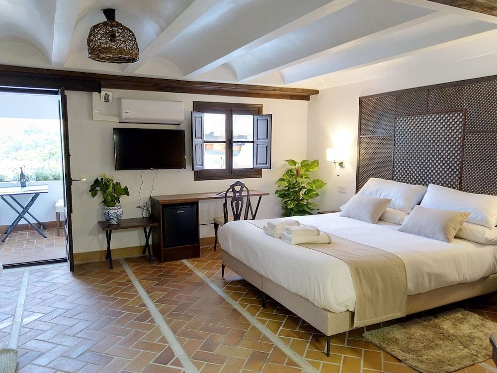 Royal Suite, Terrace (Alhambra view)