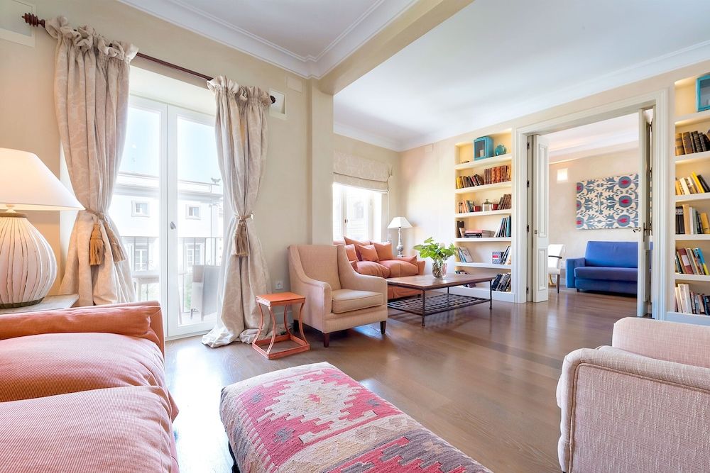 Apartment (2 Bedrooms)