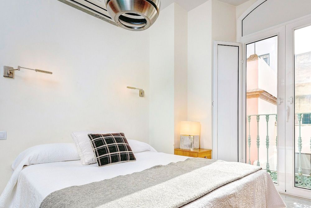Apartment (1 Bedroom)