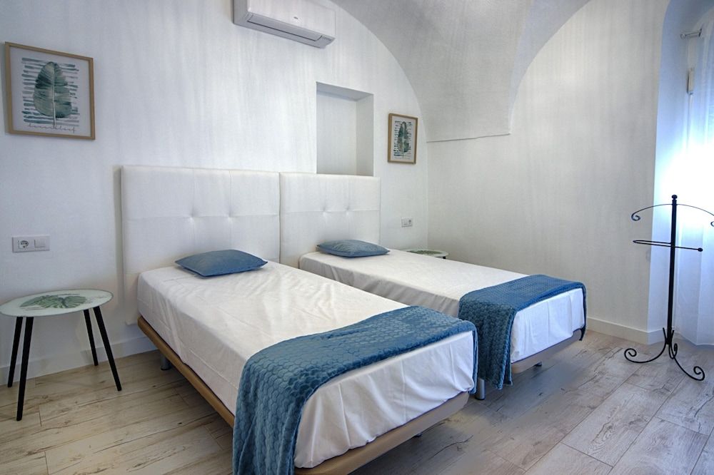 Apartment, 2 Bedrooms (4)