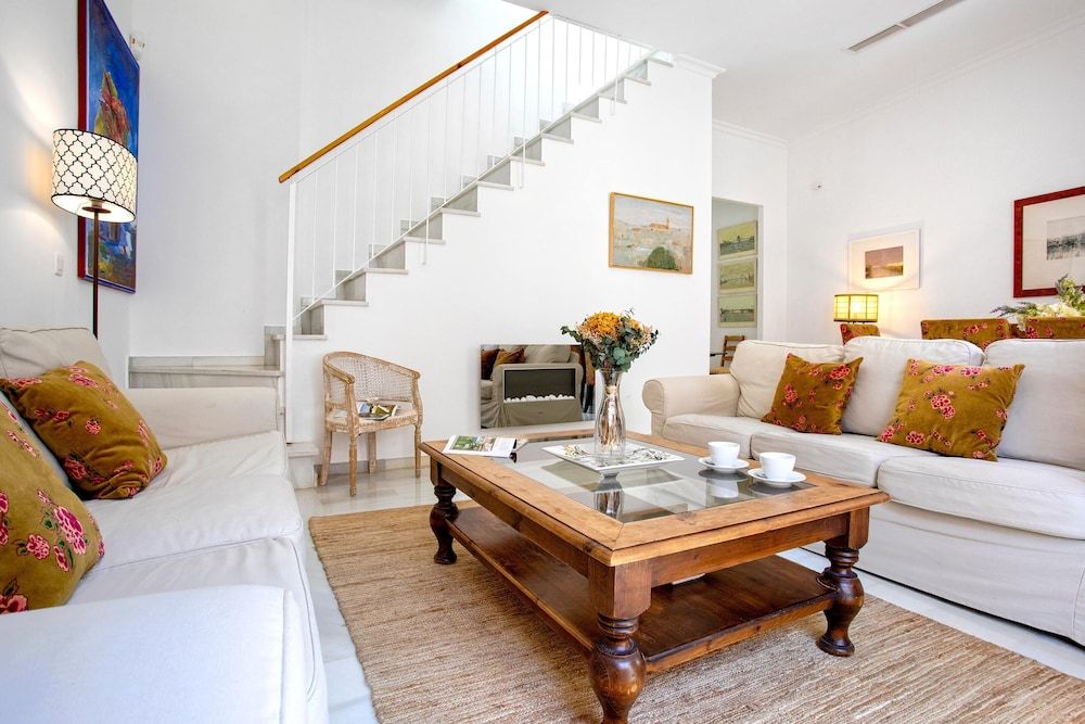 Apartment (4 Bedrooms)