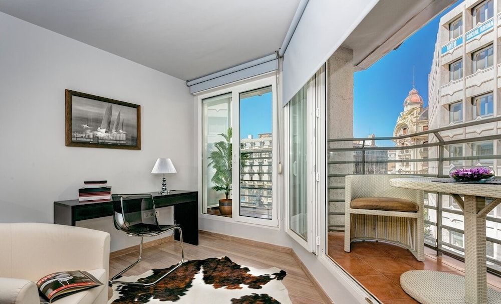 Apartment (2 Bedrooms)