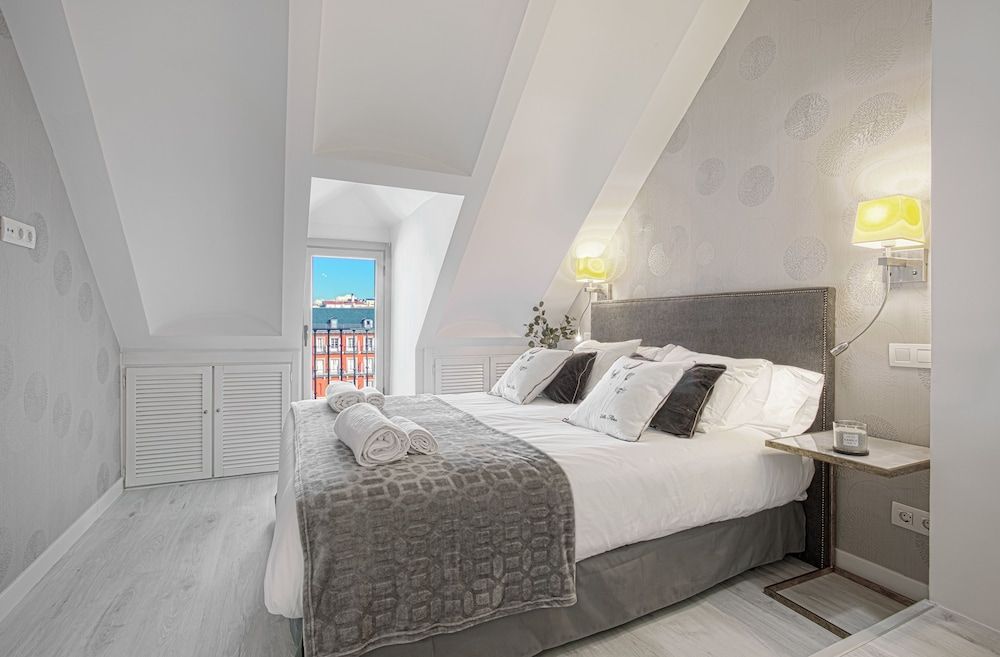 Apartment (1 Bedroom)