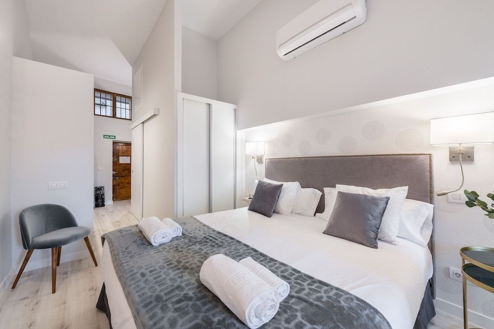 Apartment (1 Bedroom)