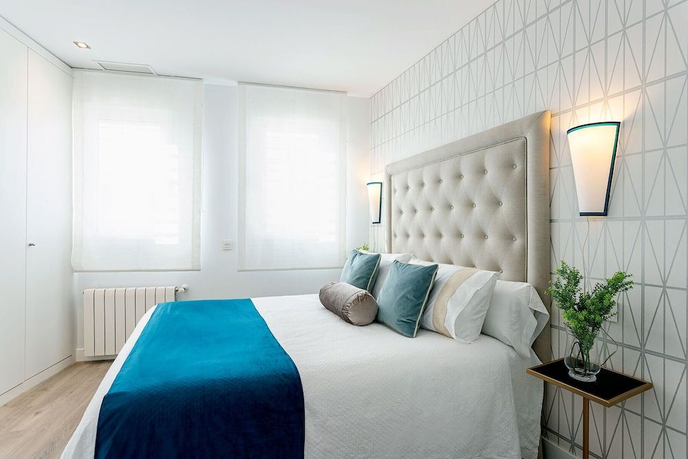 Apartment (2 Bedrooms)