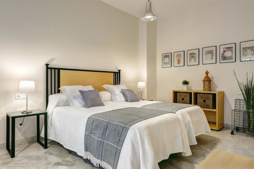 Apartment (1 Bedroom)
