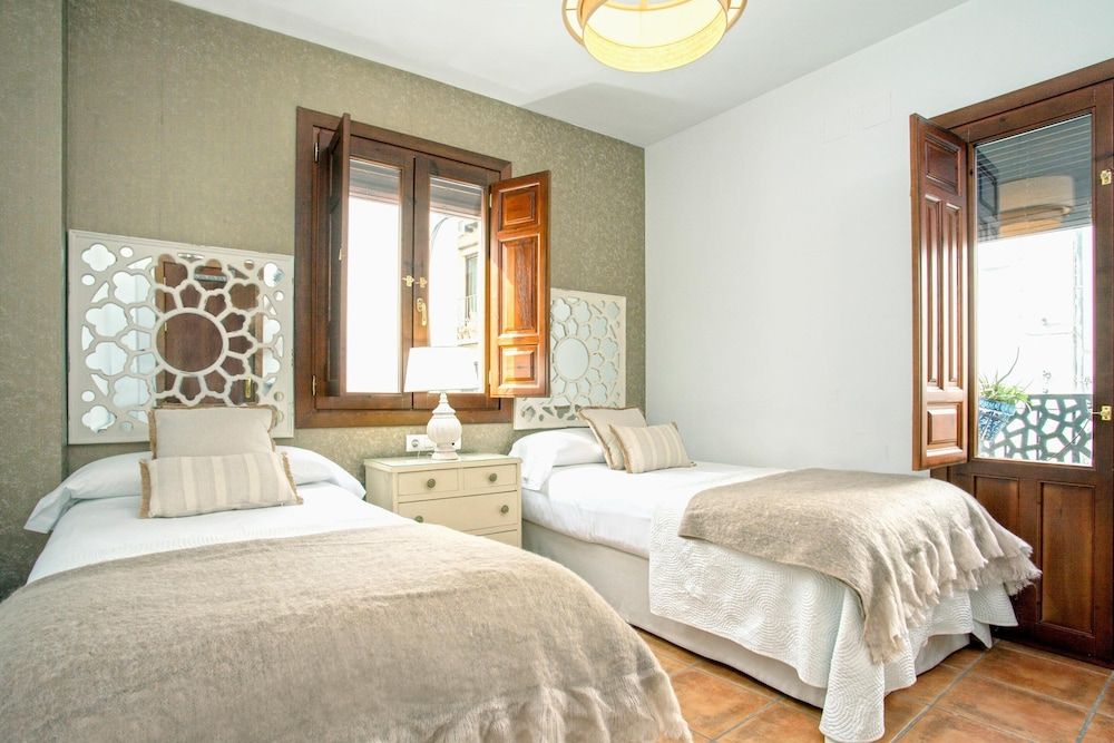 Apartment (2 Bedrooms)